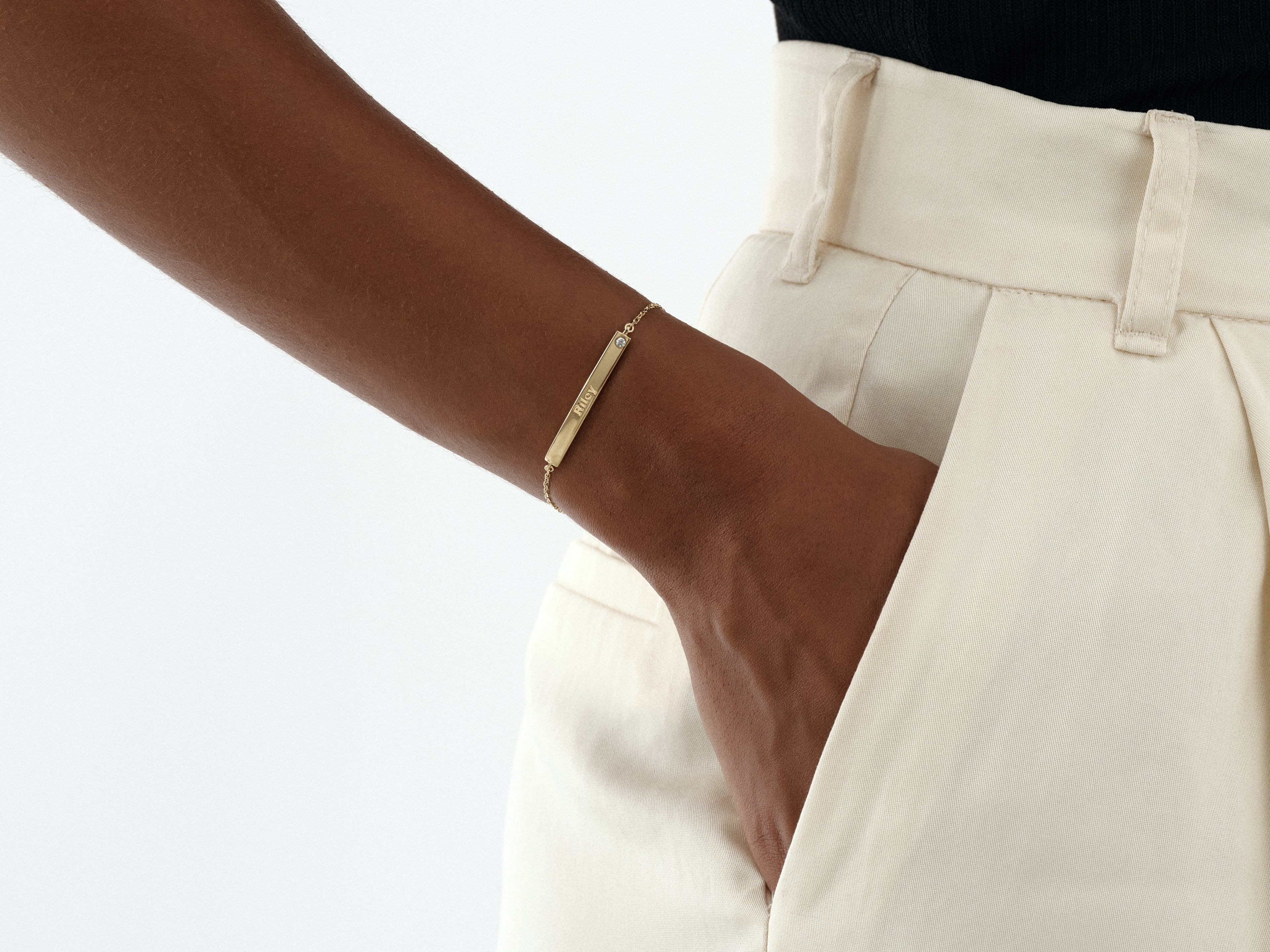 Solo Gemstone Tag Name Bracelet