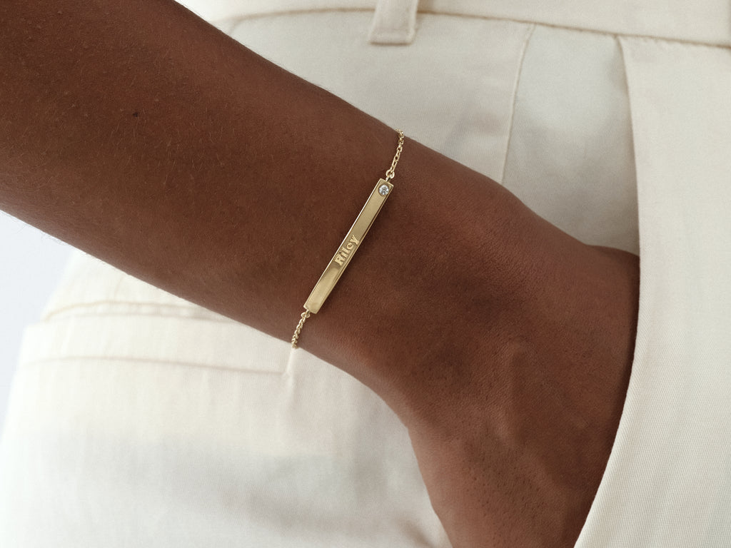 Solo Gemstone Tag Name Bracelet